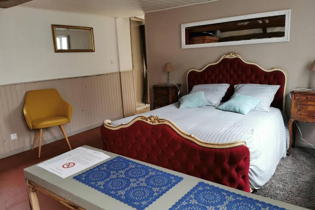 Le 3 De Coeur Avec Terrasse Apartman Honfleur Kültér fotó